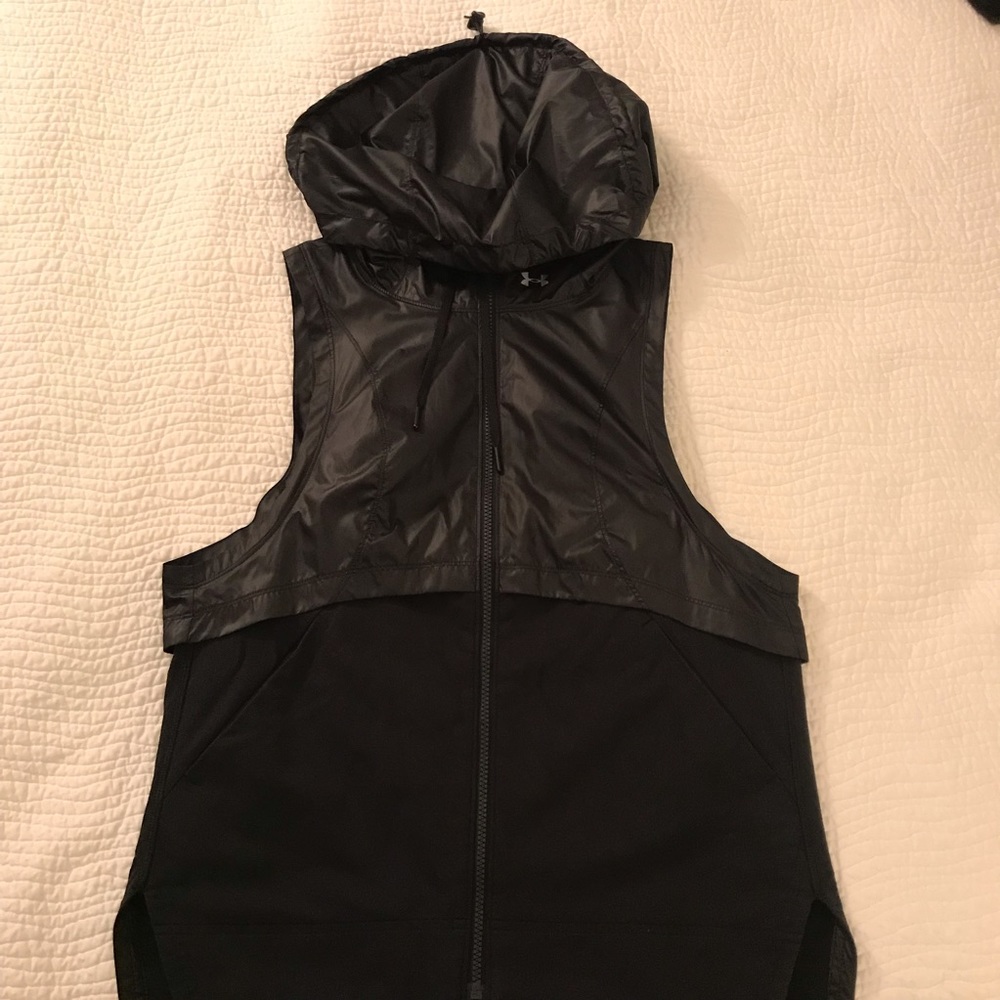 Underarmour vest